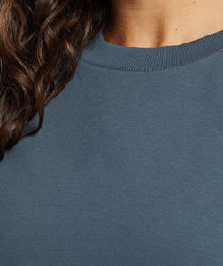 Blue Cropped Crewneck <b>Sweatshirt</b> <b>Women's</b> 100% Cotton 350GSM Soft Fleece Raglan <b>Long</b> Sleeve Custom Logo Streetwear Pullover - Product Image 5