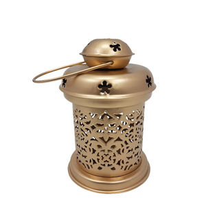 Lanterne en fer avec poignée et T Lite lanternes de Festival couleur or pour maison et dessus de Table personnalisées en vrac - Product Image 1