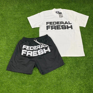 Ensembles de shorts pour hommes en polyester 100% nylon, poids léger, séchage rapide, style décontracté, shorts solides et brillants avec logo sérigraphié - Product Image 3