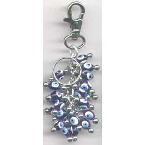 พวงกุญแจอะนิเมะพลาสติก13X3ซม. สไตล์องุ่นชั่วร้ายพวงกุญแจของเล่น - Product Image 1