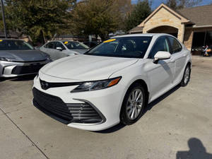 โตโยต้า แคมรี่ LE ปี 2023 มือสอง - Product Image 4