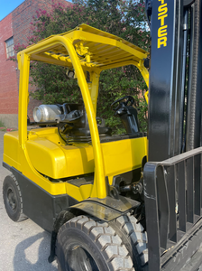 Oferta Exclusiva de Subasta para Montacargas Neumáticos H80FT 2014 con Capacidad de Carga de 8000 Libras - Product Image 2