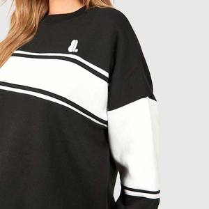 Sudadera de cuello redondo con bloque de color bordado para mujer al por mayor Panel de bloque extragrande de invierno de poliéster/algodón - Product Image 5