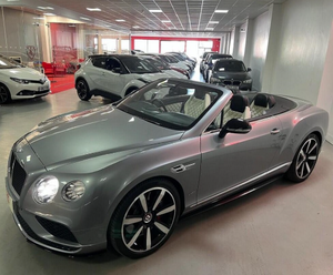 Recién Usado 2019 para Continental GT V8 S Convertible, Bajo Kilometraje, Componentes Plásticos de Grado Industrial Fáciles de Usar, ODM - Product Image 2