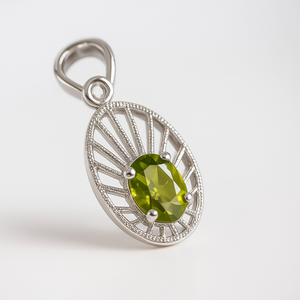 Collar de Plata de Ley 925 con Baño de Rodio y Peridoto Ovalado Verde, Estilo Minimalista para Mujer, Regalo para Cumpleaños de Agosto, Uso Diario - Product Image 2
