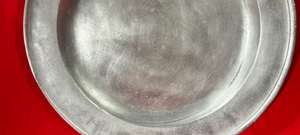 Assiette de service en métal de haute qualité pour les restaurants, la restauration et les hôtels, offrant une base élégante pour servir les plats principaux - Product Image 5