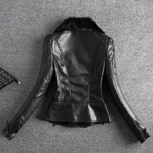 แจ็กเก็ตหนังหนาสำหรับผู้หญิงฤดูใบไม้ร่วงฤดูหนาวพร้อมกระต่ายเร็กซ์คอขนสัตว์จริงแฟชั่นระบายอากาศได้ดี - Product Image 4