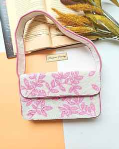 Sac à bandoulière rose perlé, sac à main en perles de verre, sac à main brodé de feuilles pour femme, pochette à rabat pour l'été, sac de plage, sac de soirée, sac fourre-tout - Product Image 1