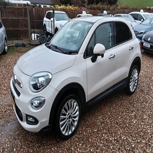 FIAT 500X 1.4 MULTIAIR CR0SS PLUS 2016 d'occasion, conduite à gauche/droite - Product Image 1