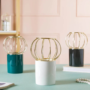 Handmade Decorative Luxury Metal Wire Flower <b>Vase</b> Gold Powder Coating Finishing Unique Design Round Shape for Home Decoration - Product Image 4