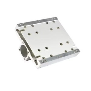 Services d'usinage CNC personnalisés pour les profils de forage sur commande en acier inoxydable et en aluminium - Product Image 1