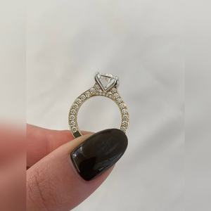 Bague en argent sterling avec pierre précieuse de type saphir bleu taille coussin, style trois pierres, prix d'usine - Product Image 5