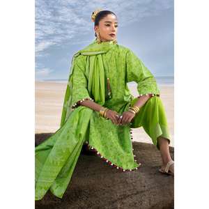 Traje Jacquard Verde y Beige de 3 Piezas Sin Coser - Product Image 3