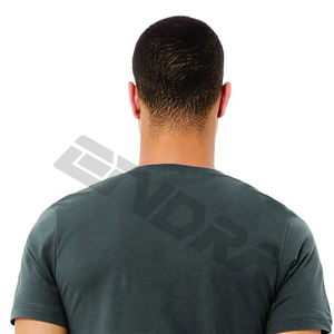 Vente en gros d'usine de t-shirts en coton avec col en V pour hommes t-shirts basiques avec impression de logo personnalisé t-shirts vierges avec col en V pour hommes - Product Image 6