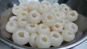 ลิ้นจี่สดเกรดพรีเมี่ยมจากเวียดนามลิ้นจี่ผลไม้เมืองร้อน - Product Image 6