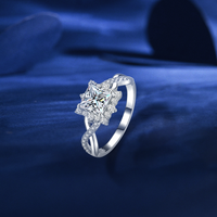 S925 Sterling Silver Moissanite Princess Square Snowflake Ring Bague de mariage de luxe 1ct Pull pour femme