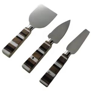 Ensemble de 3 outils à fromage en corne élégants pour les restaurants, les villas et la cuisine Ensemble de fromages de meilleure qualité - Product Image 3