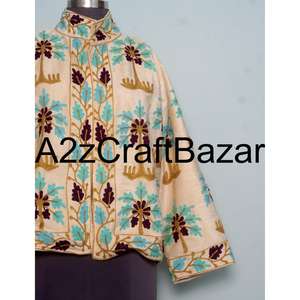 Chaqueta de Terciopelo Suzani Hecha a Mano, Chaqueta de Invierno, Abrigo para Mujer, Chaqueta de Tela de Terciopelo Suzani, Chaqueta de Terciopelo para Fiesta - Product Image 2