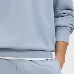 Sweat-shirt pour homme pour les acheteurs en gros, couleur unie avec capuche réglable et cordon de serrage, manches longues, design respirant pour le confort - Product Image 3