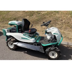 ผู้ส่งออกเครื่องตัดหญ้าแบบนั่งขับ OREC RM982F 4WD คุณภาพสูง - Product Image 4