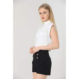 กางเกงขาสั้นผู้หญิง Topshow สีดำ แต่งกระดุม ขายส่ง - Product Image 2