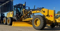 Niveleuse d'occasion Cat 150 niveleuse d'occasion Caterpillar 140 150