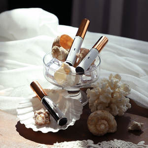 Top Quality OEM Korea Manufactured Eyelash Extension and Eyelash Coating Sealant Vitamine-E 10ml Clear/black - Product Image 2