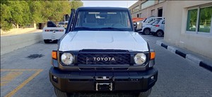 รถแลนด์ครุยเซอร์ปี 2020 มือสอง สภาพดี พวงมาลัยซ้าย เบาะหนัง วิ่งมากกว่า 100,000 ไมล์ พร้อมกล้องมองหลัง ขายแล้ว - Product Image 4