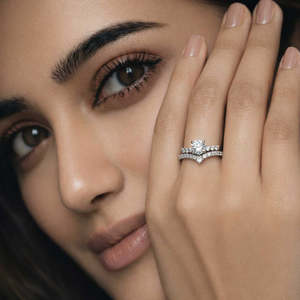 Anillo de compromiso Zarkan elegante de plata 925 con diamante americano solitario en forma de águila, talla única, con incrustaciones de moda, material principal de aleación. - Product Image 4