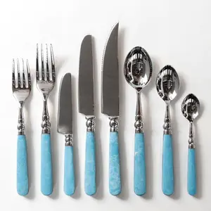 Juego de cubiertos niquelados con mango de resina azul, cuchillo de acero inoxidable, tenedor, cuchara, mejor precio al por mayor - Product Image 1