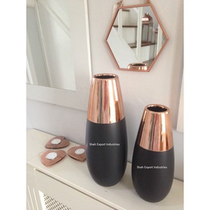 Vase à fleurs en métal de couleur deux tons dernière conception pour la maison salon Vases floraux décoratifs faits à la main de table - Product Image 1