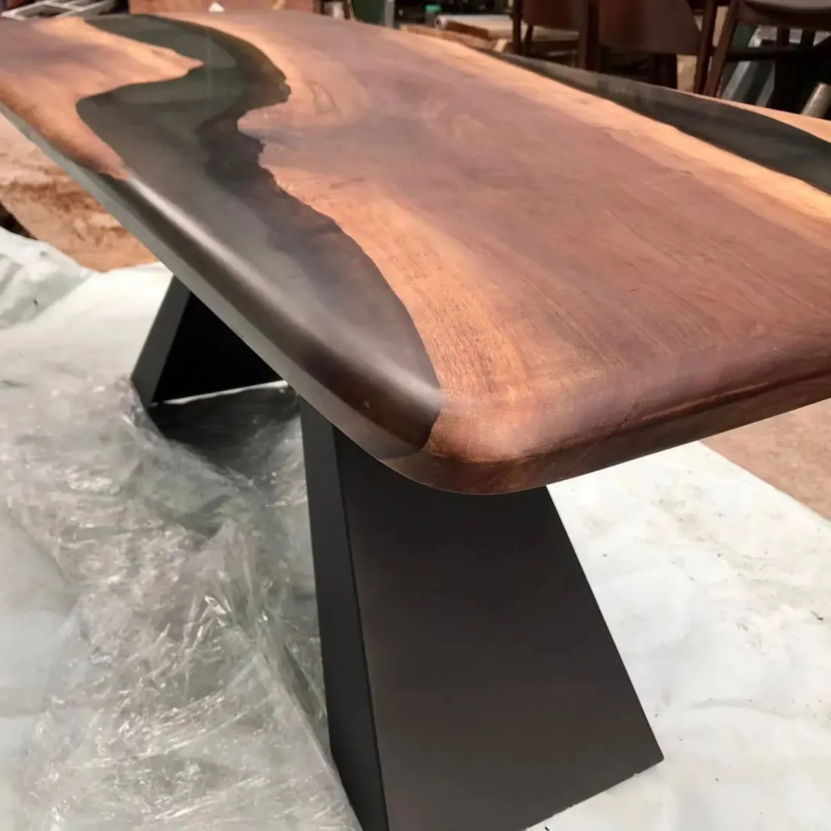 Produk dari Vietnam-meja Pusat kayu Modern transparan glossy atas meja epoksi selesai oleh pengrajin yang sangat terampil