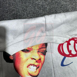 Camiseta Vintage de peso pesado personalizada de GGsport para hombre, camiseta de lavado sucio GSM 280 con logotipos de serigrafía y aspecto desteñido por el sol - Product Image 4