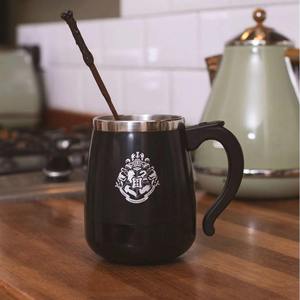 Taza Inteligente Inalámbrica con Indicador de Temperatura y Autoagitación, Diseño de Varita Mágica, Funciona con Batería, Apta para Bebidas Calientes, Regalo para Fans de Harry Potter - Product Image 1