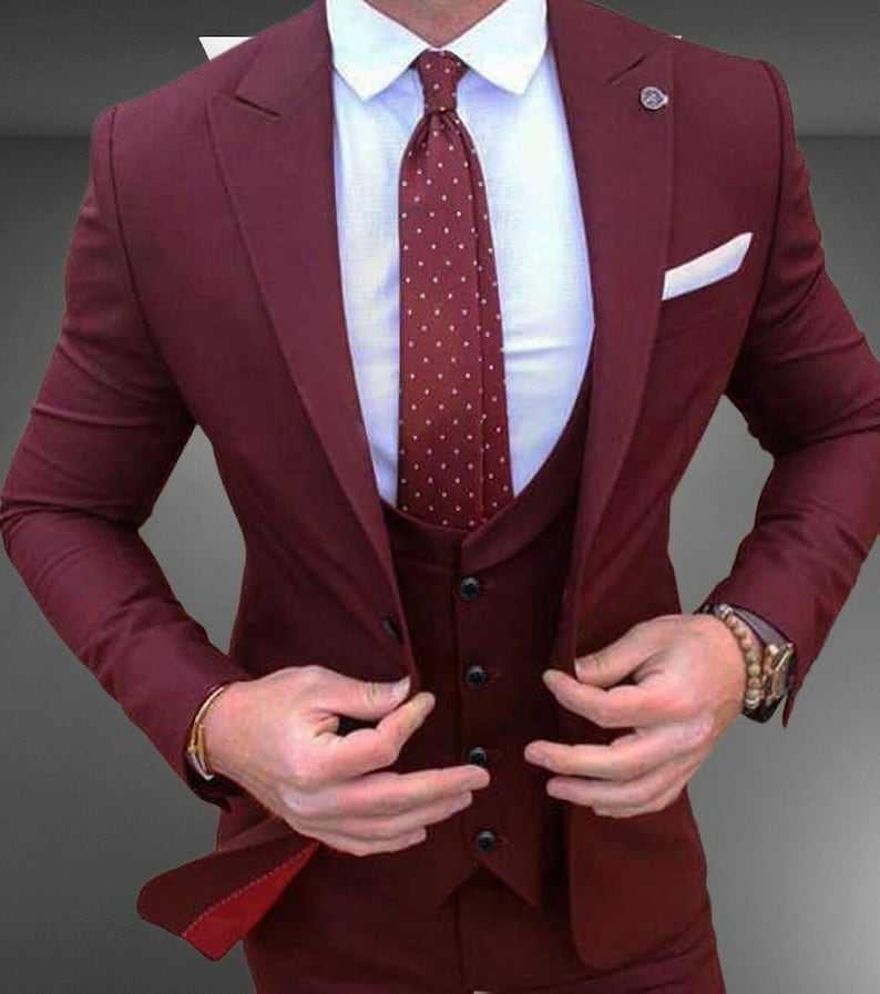 สีน้ำตาลแดง