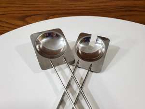 Serveur de salade de couverts de salade d'acier inoxydable brillant de conception unique pour l'usage de bureau de restaurant d'hôtel et de ressource de l'Inde - Product Image 4