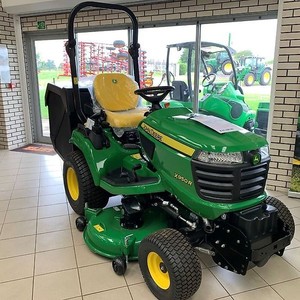ซื้อเครื่องตัดหญ้า John deereee 2024ที่ออกแบบมาเพื่อความแข็งแรงเหมาะสำหรับสนามหญ้าทุกชนิดในสต็อกและเรือที่รวดเร็วในราคาขายส่ง - Product Image 1
