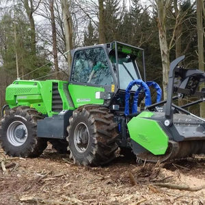 Machines forestières Treemme MM350B avec des fonctionnalités numériques mettant en évidence le composant moteur principal - Product Image 1