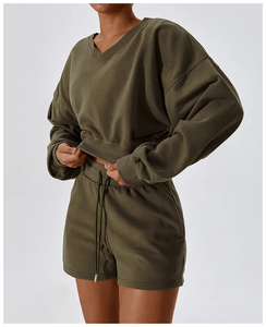 Sudaderas con capucha de algodón orgánico para entrenamiento de gimnasio, conjuntos de pantalones cortos y Sudadera de cuello redondo bordados personalizados para mujer - Product Image 3