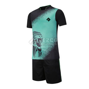 Ensemble d'uniformes de football d'été OEM respirant à manches courtes, nouveau design avec découpe automatisée, vêtements d'entraînement de haute qualité - Product Image 3