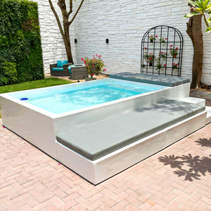 Ciment imperméable pour piscines avec toit rétractable, piscines géantes en fibre de verre avec créatures marines, cascade de piscine - Product Image 4