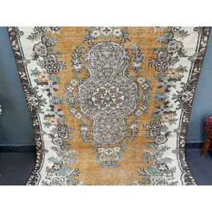 Alfombra Turca de 4.8x8.5 pies, Alfombra Vintage Grande, Alfombra Oriental de Lana Amarilla - Product Image 2