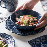 Ensemble de vaisselle en céramique de style baroque vintage, ensemble de vaisselle en céramique, assiette en porcelaine et bol, ensemble de tasses, vaisselle
