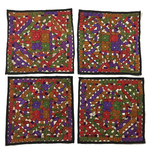 Housses de coussin brodées, lot de 4 pièces, housses de coussin brodées à la main, artisanat de broderie, lot de housses de coussin Pakistan - Product Image 2