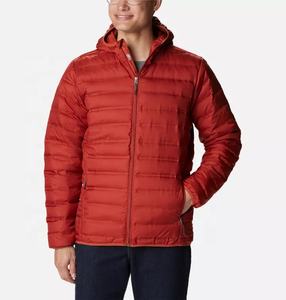 Chaqueta acolchada de primavera con diseño acolchado impermeable y cálido con capucha a prueba de viento y soporte largo de invierno para hombre con logotipo personalizado - Product Image 1