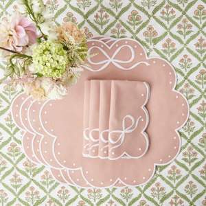 Manteles Individuales de Lino Natural Duraderos con Bordado Floral para Decoración de Comedor Clásica Moderna, Uso Doméstico Elegante, en Caja - Product Image 5