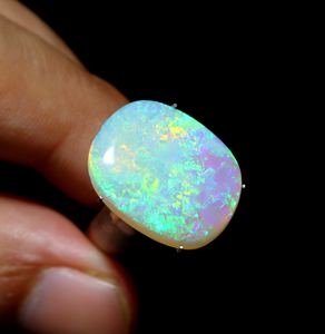 โอปอลธรรมชาติจากออสเตรเลียทรงรี 5 กะรัต คุณภาพสูง งานแฮนด์เมด - Product Image 2