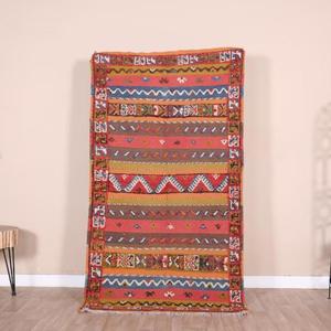 Auténticas Alfombras Marroquíes Hechas a Mano de Lana, Diseños Berber Tradicionales, Estilos Vintage Modernos para Decoración del Hogar - Product Image 1