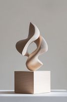 Sculpture de table en bois artisanale moderne de qualité supérieure, accessoire décoratif artistique pour la maison, artisanat en bois, décoration de table de salle à manger