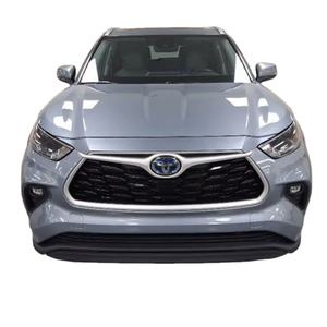 SUV Híbrido Mediano 2023 con Tracción en las Cuatro Ruedas, Interior Premium, Modelo Familiar de 7/8 Asientos en Excelentes Condiciones - Product Image 1